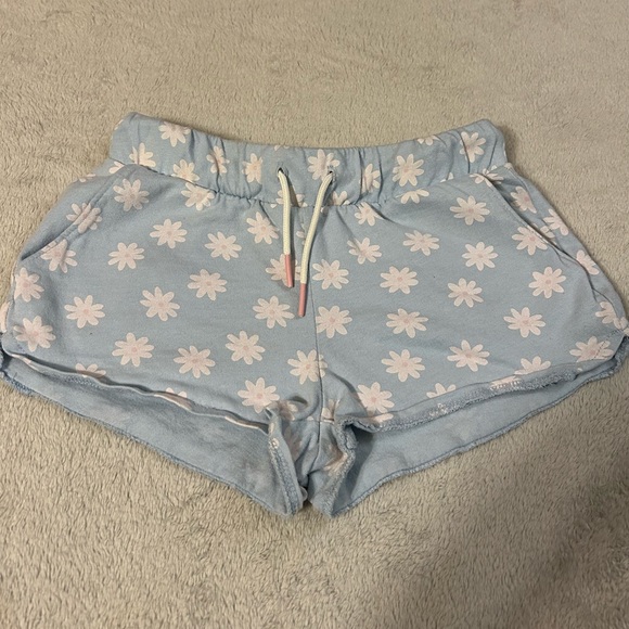 Lot of 3 Old Navy Dolphin-Hem Cheer Shorts - Picture 2 of 11